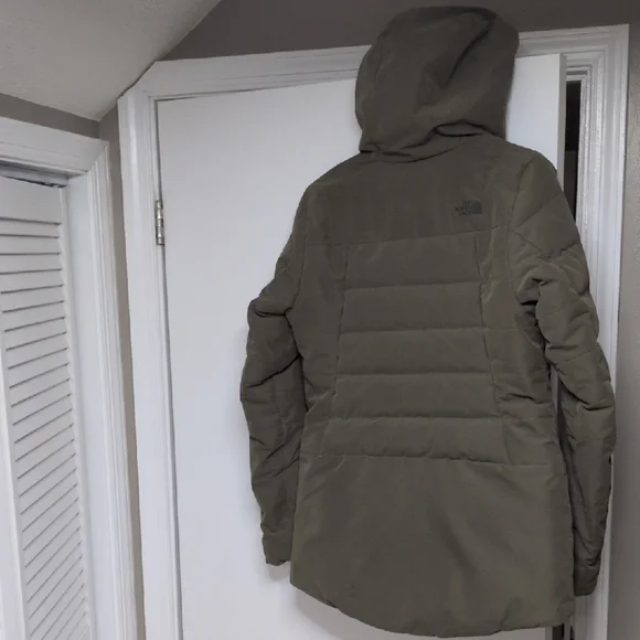 The North Face Heavenly Women's Olive Puffer Jacket - Picture 2 of 10